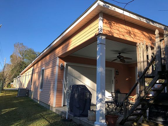 4th image of 2 Garden District Pl