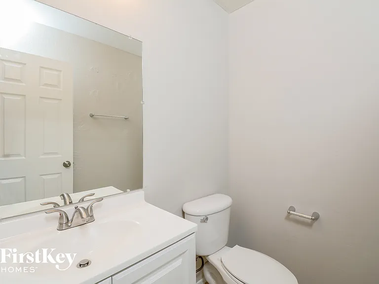 3131 W Jessica Ln — Photo 13