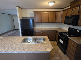 42040 Liberte Dr, Novi, MI 48377