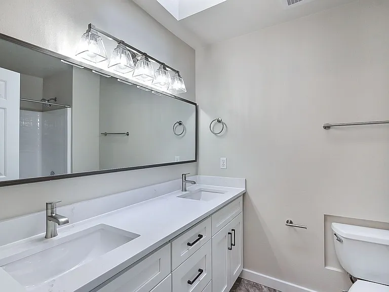 1448 Kincaid St — Photo 16