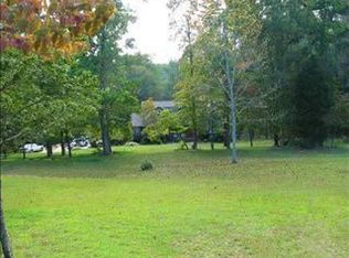 205 Jordan Creek Farm Rd, Wellford, SC 29385