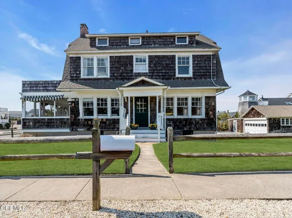 876 East Avenue, Mantoloking, NJ 08738