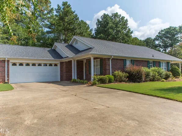 16 N Pointe Dr NE, Rome, GA 30161