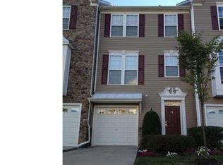 38 River Ln, Delanco, NJ 08075
