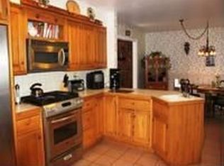 41 Scout Trl, Ridge, NY 11961