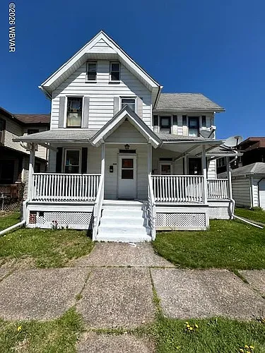 1410 Saint James Pl Photo 1