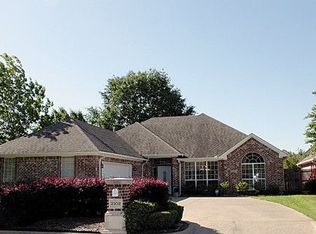 2102 Dover Ln, Tyler, TX 75703