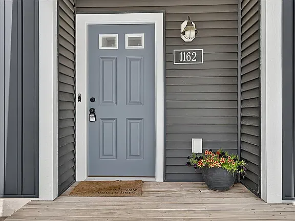 3 bed, 1511 sqft, $2,395 — Photo 3