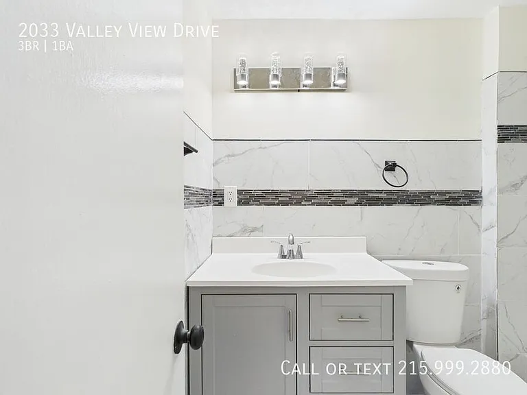2033 Valley View Dr — Photo 13