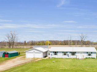 7330 S Porcupine Lake Rd, Lena, WI 54139