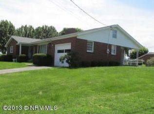 110 Fort Branch Rd, Pearisburg, VA 24134