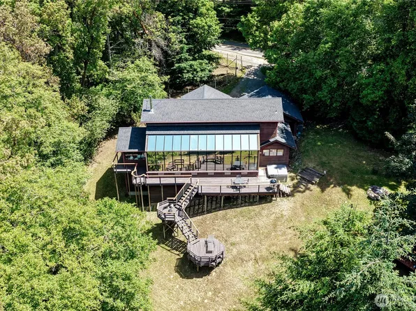 29601 131 Avenue SW, Vashon, WA 98070