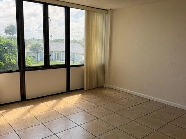 3580 S Ocean Shore Blvd #101 — Photo 12