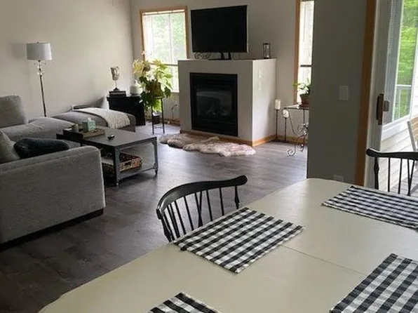 3505 Abercrombie Ln, Stillwater, MN 55082