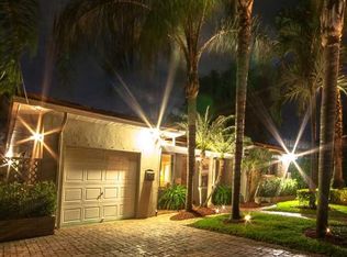 765 NE 115th St, Biscayne Park, FL 33161
