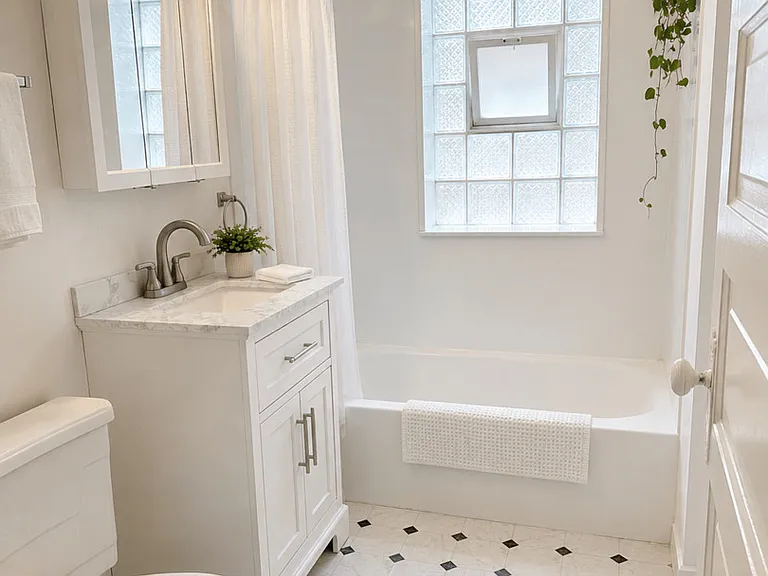 210 N Marion St #2 — Photo 9