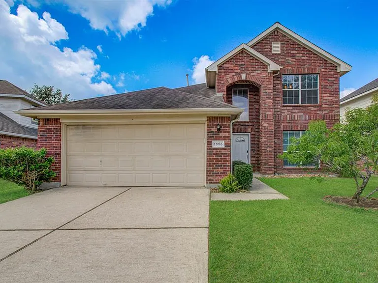 12026 Parkers Hideaway Dr — Photo 1