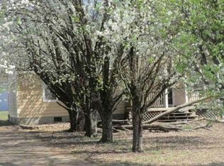 1695 Rover Zetella Rd, Williamson, GA 30292