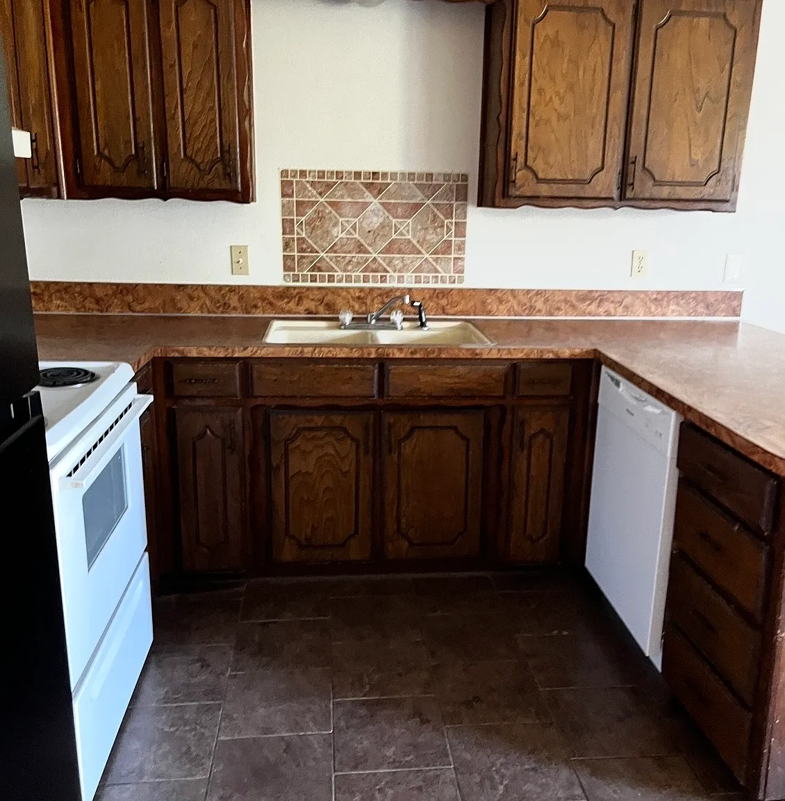 2950 Robert Rd — Photo 3
