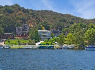 388 Lower Lake Rd, Westlake Village, CA 91361