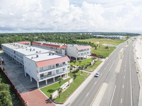 1453 E Beach Blvd APT 221, Pass Christian, MS 39571