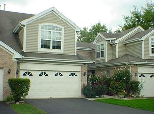 217 Foxfire Ct, Downers Grove, IL 60515