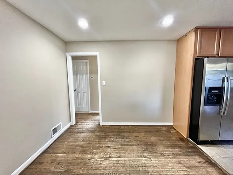 5128 Mangum Rd — Photo 8