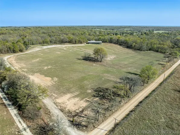 488 Rock House Rd, Bennington, OK 74723