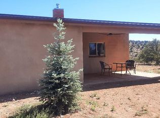 25713 W Medicine Man Trl, Seligman, AZ 86337