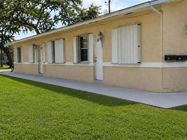 2302 Liberty St, Hollywood, FL 33020