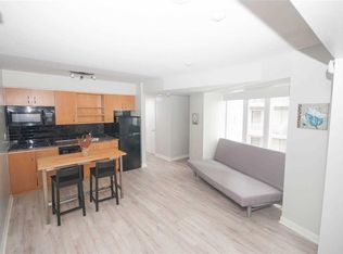 200 Victoria St #1107, Toronto, ON M5B1V8