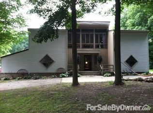 300 W Sheridan Line Rd, Peck, MI 48466