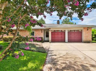 7447 Water Park Ln, Houston, TX 77086