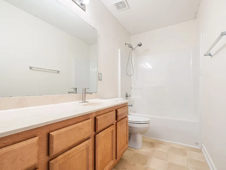 8843 Elizabeth Bennet Pl — Photo 17