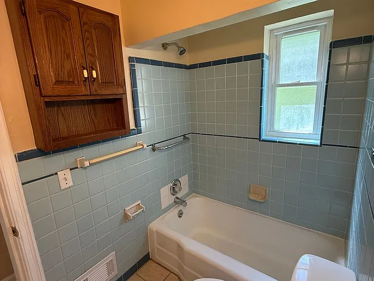 39 Glen Este Pl — Photo 14