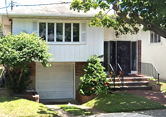 Sold by Korr Realty | media 29