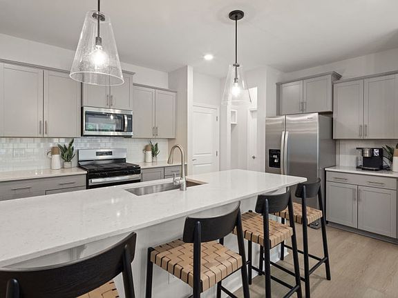 Kitchen with Large Island