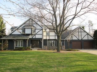 3223 Tam O Shanter Ct, Green Bay, WI 54301