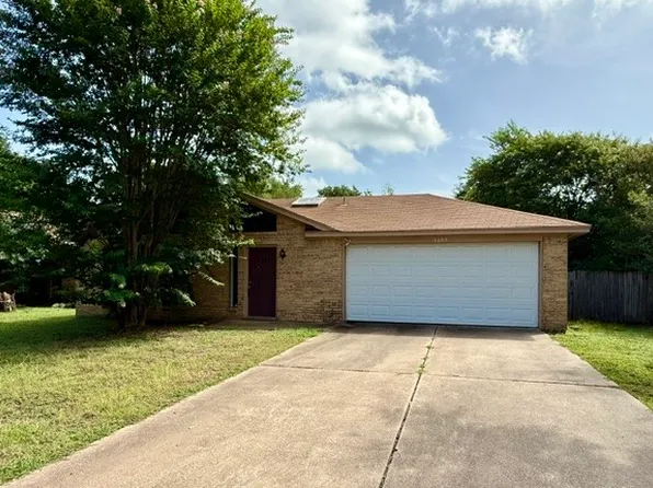 3309 Coastal Dr, College Station, TX 77845