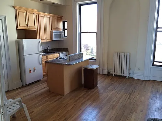 Rented by Slope Heights Realty Inc | media 19