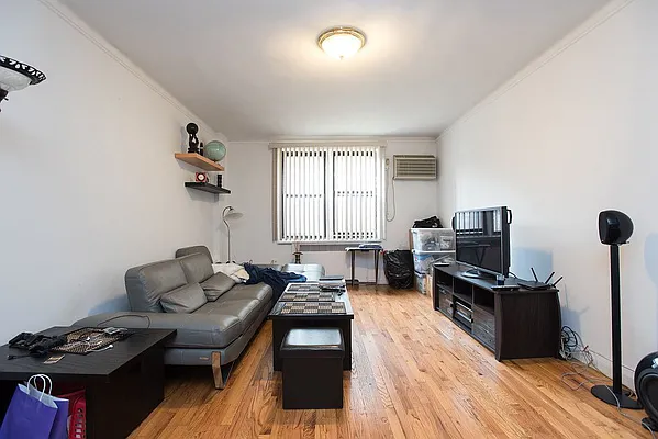 Rented by Emor Management Inc. | media 23