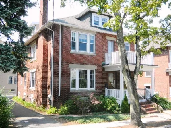 59-61 Reservoir St #1, Cambridge, MA 02138