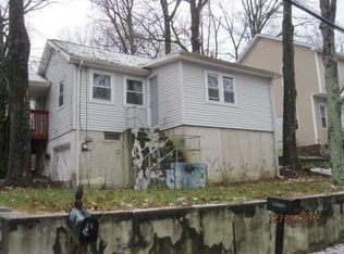 85 N Cherry Rd, Lake Hopatcong, NJ 07849