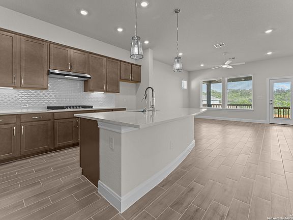 4th image of 2634 Vistablue ln