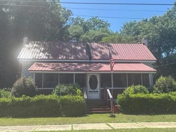 609 N Randolph St, Oglethorpe, GA 31068