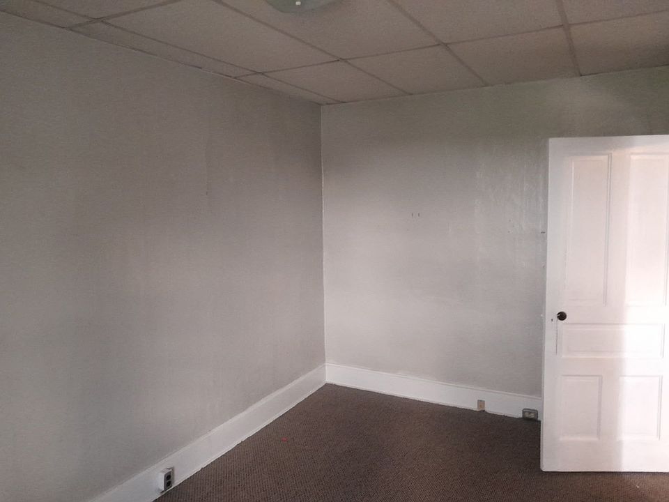 1st image of 1003 Caldwell Ave