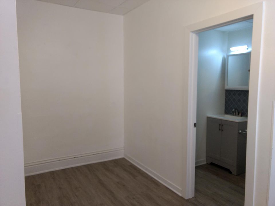 1st image of 100 E Galena Blvd #B8
