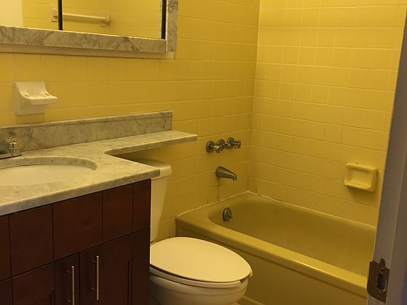 4th image of 24037 69th Ave #1