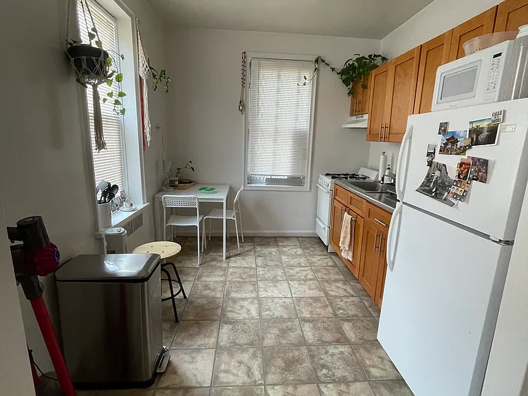 62-95 Saunders St #5D — Photo 9