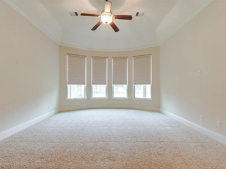 10307 Latta Creek Dr — Photo 31